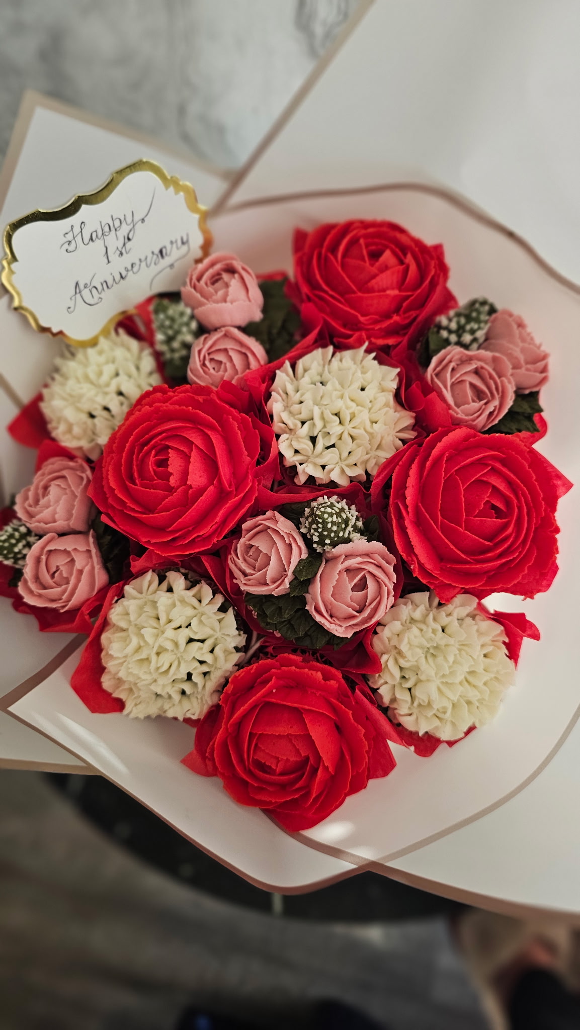 Customer cupcake bouquet — anniversary
